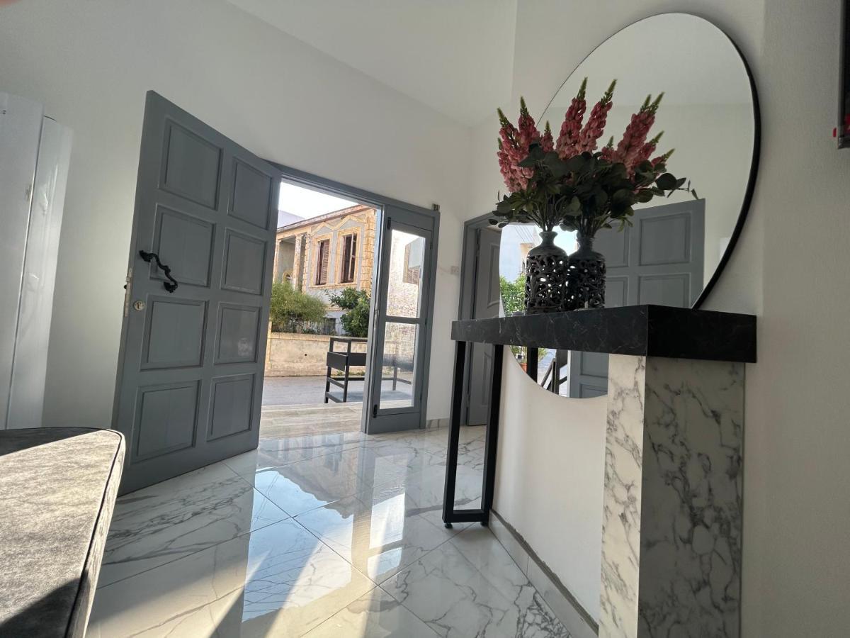 Royal Goddess Guest House, Walled City Famagusta  Eksteriør billede