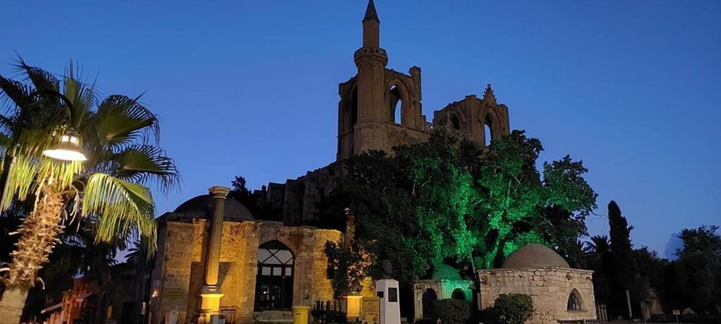 Royal Goddess Guest House, Walled City Famagusta  Eksteriør billede