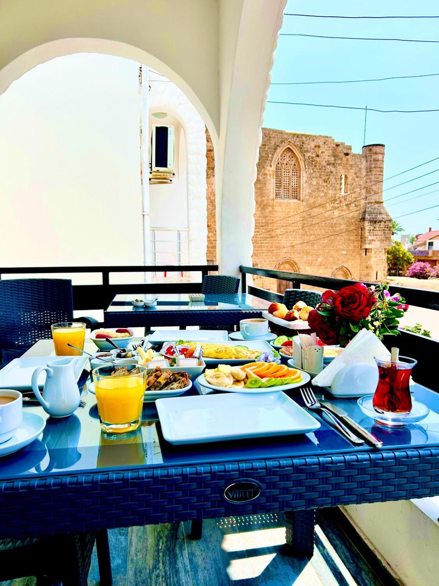 Royal Goddess Guest House, Walled City Famagusta  Eksteriør billede